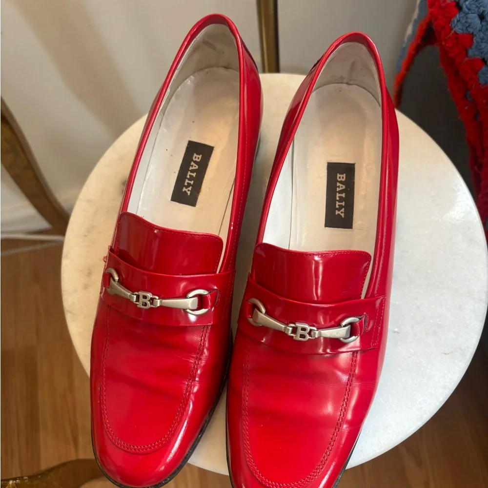 BALLY Red Patent Leather Civitanova Heeled Loafer SZ 39.5 EU US 9  Made In Italy - Picture 3 of 9